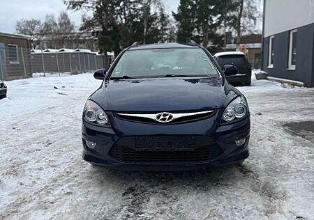 Hyundai i30 cw Comfort TÜV