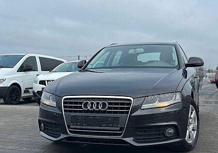 Audi A4 Avant Ambiente 1 HAND