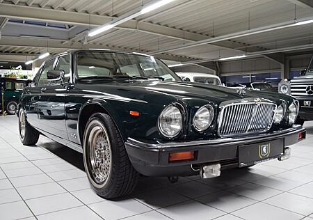 Jaguar XJ12 Serie III/Unterboden eisgestrahlt/Top