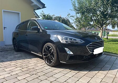 Ford Focus 1,5 TDCi Cool & Connect Turnier