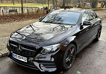 Mercedes-Benz E 350 E 350d AMG/ Pano/NightPaket/ Softclose/Massage