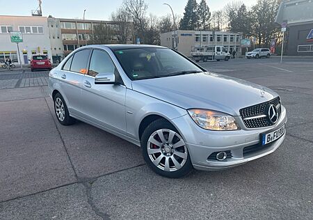 Mercedes-Benz C 280 4MATIC Leder V6