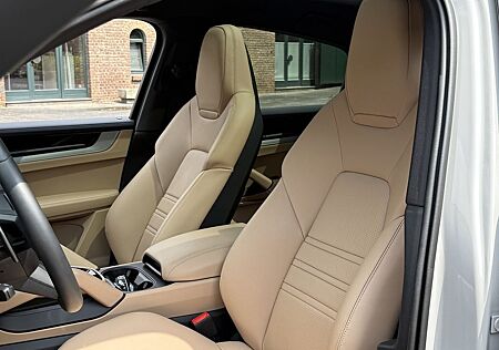 Porsche Cayenne E-Hybrid Coupe SPORTDESIGN*INNODRIVE*22