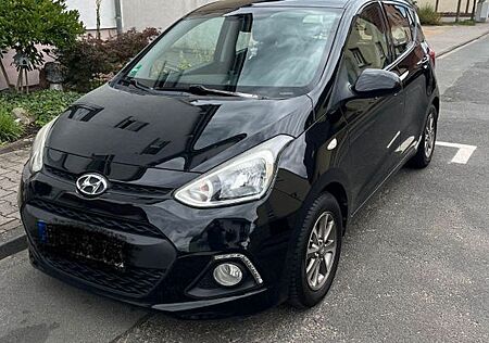 Hyundai i10 1.0 FIFA World Cup Edition FIFA World Cu...
