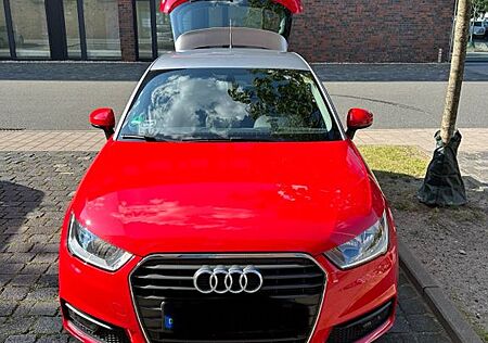 Audi A1 Sportback 1.0 TFSI NAVI PDC+ SHZ SPORT DSG
