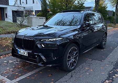 BMW X7 xDrive40d - FULL FULL PANO 7Sitz MwSt uvm