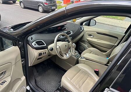 Renault Grand Scenic Dynamique 2.0 16V 140 CVT Dynamique