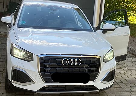 Audi Q2 30 TFSI ALU; AHK; Android; Apple; Nav; Winter