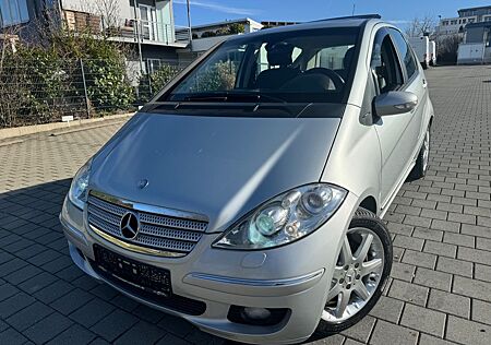 Mercedes-Benz A 200 Turbo SPORTPAKET PANORAMA*NAVI*XENON*AUTOM