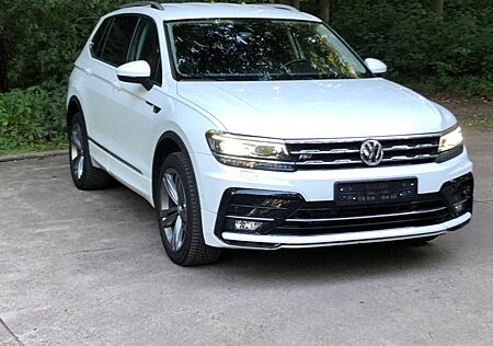 VW Tiguan Allspace Volkswagen 2.0 TDI DSG 4MOTION R-Line 7 Sit
