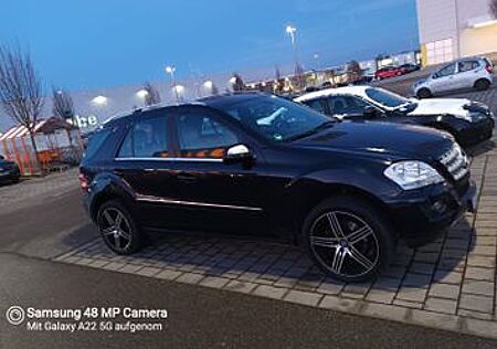 Mercedes-Benz ML 350 4MATIC -