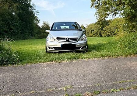 Mercedes-Benz B 200 CDI -