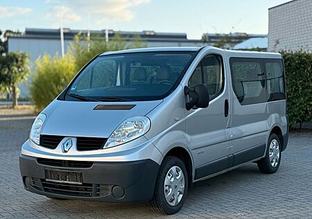 Renault Trafic Combi 2.0 dCi Passenger 115 L1H1 2,7t