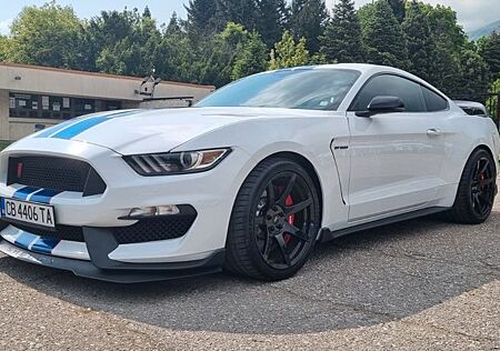 Ford Mustang GT350R 5.2 V8