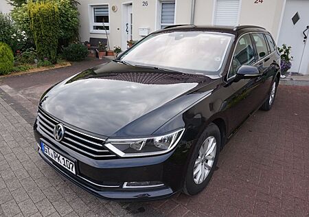 VW Passat Variant Volkswagen 2.0 TDI SCR 140kW Comfortline...