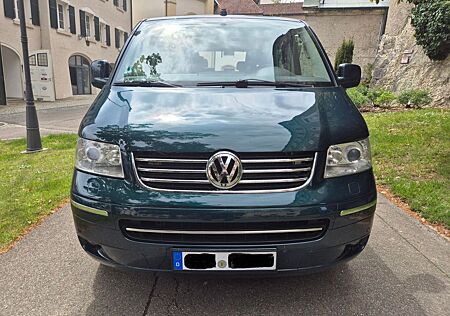 VW T5 Multivan Volkswagen Highline 4-Motion 2,5 TDi