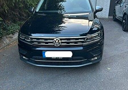 VW Tiguan Volkswagen 2.0 TDI SCR DSG 4MOTION Highline Highline