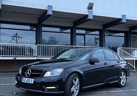 Mercedes-Benz C 250 CDI AMG Packet