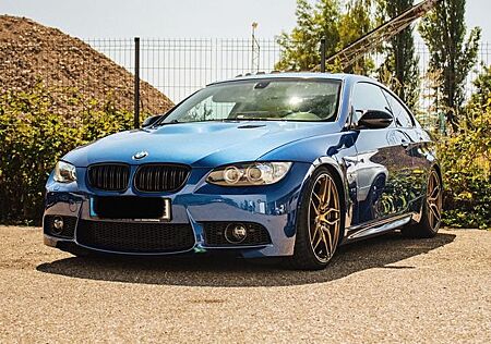 BMW 335i E92 Coupé - HANDSCHALTER 122TKM
