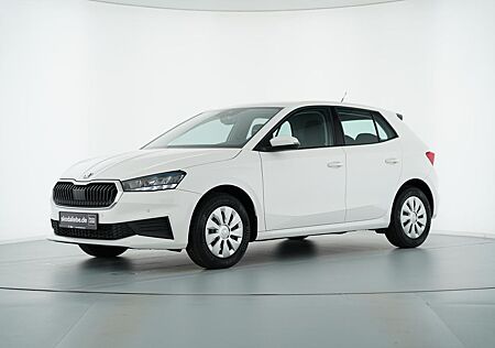 Skoda Fabia AMBITION 1.0TSI APPLE/ANDROID CARPLAY+NAVI