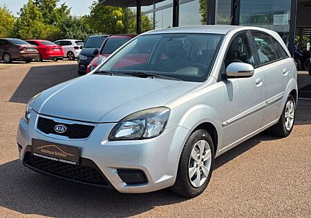 Kia Rio 1.4 Attract+Klima+EFH+USB+ZF