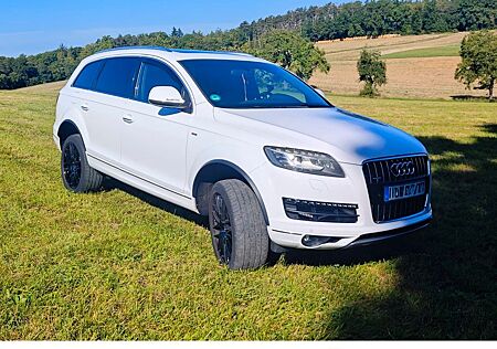 Audi Q7 3.0 TDI (DPF) quattro tiptronic -