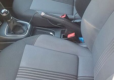 VW Polo Volkswagen 1.2 TSI 66kW BMT Comfortline Comfortline