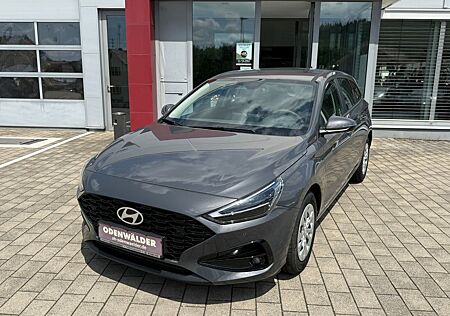 Hyundai i30 cw 1.0 T-GDI Trend Kombi + LED