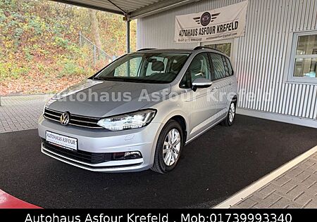 VW Touran Volkswagen Comfortline BMT/Navi/Kamera/AHK/SHZ