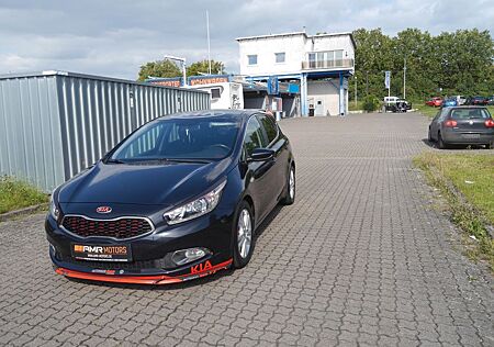 Kia Cee'd / 1.4 *Sportedition*Navi*Kamera*PDC*AHK*