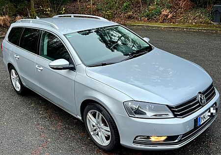 VW Passat Variant Volkswagen 2.0 TDI SERVICE ÖL NEU DSG AHK