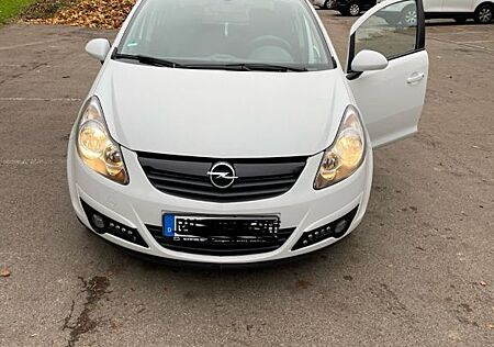 Opel Corsa 1.4 Twinport ECOTEC Color Edition 74kW...