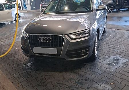 Audi Q3 2.0 TFSI S tronic quattro