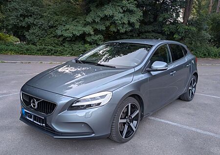 Volvo V40 D2 Geartronic Momentum Momentum