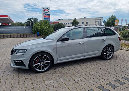 Skoda Octavia 2.0 TDI DSG 4x4 RS Combi