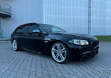 BMW M550d xDrive Touring A M; LED; Leder, Navi