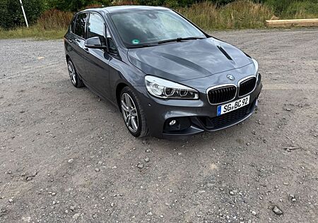 BMW 2er 220 Active Tourer 220d xDrive Steptronic M S...