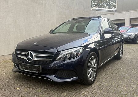 Mercedes-Benz C 180 CGI T-Modell,Pano,Navi,LED,Lerder,Kamera,