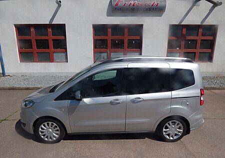 Ford Courier Titanium