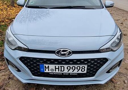 Hyundai i20 1.0 T-GDI 74kW DCT Active Style Active Style