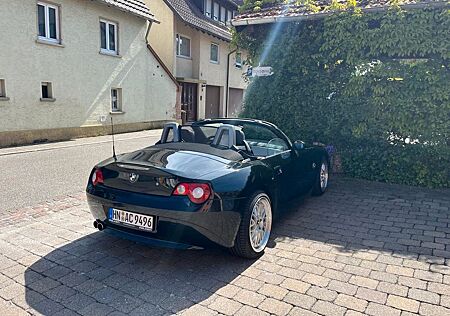 BMW Z4 2.2i -