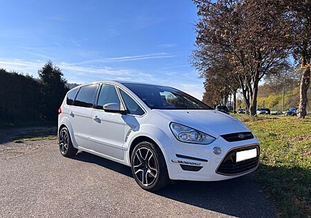 Ford S-Max 2,0 EcoBoost SCTi Titanium S PowerShif...