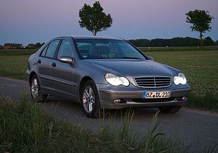 Mercedes-Benz C 180 *C180*8FACHBEREIFT*ANDROIDAUTO*PDC*AHK