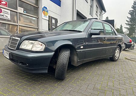 Mercedes-Benz C 180 CLASSIC Classic