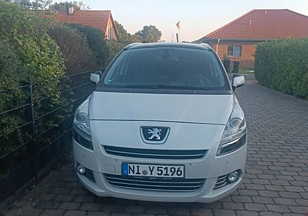 Peugeot 5008 2.0 Allure HDi 160 Automatik Allure