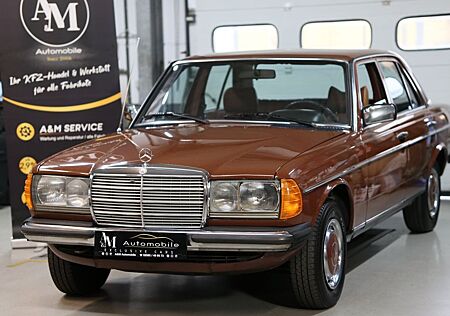 Mercedes-Benz 200 W123 DIESEL *AUTOMATIK* H ZULASSUNG *