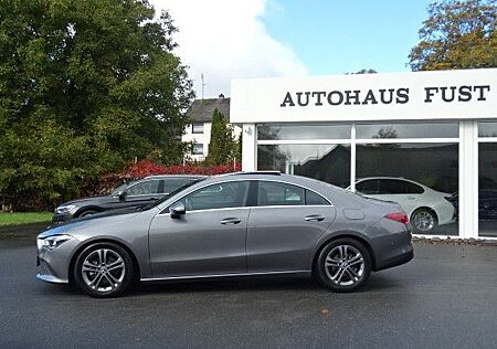 Mercedes-Benz CLA 180 CLA 180d T-LEDER,NAVI,LED,AUTOM,PANO,KAME,1HAND