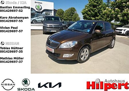 Skoda Fabia 1.2 TSI 86PS AHK SHZ KLIMA Einparkhilfe