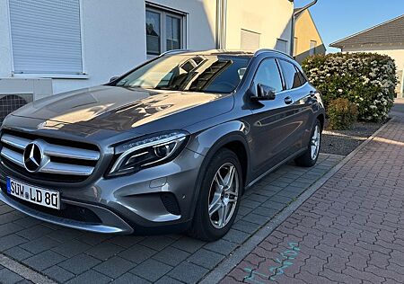 Mercedes-Benz GLA 200 CDI