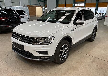 VW Tiguan Allspace Volkswagen Comfortline 2.0 TDI Android Auto